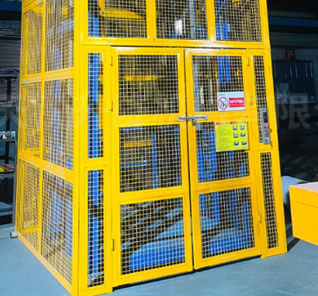 吴江货梯可以安装在室外吗